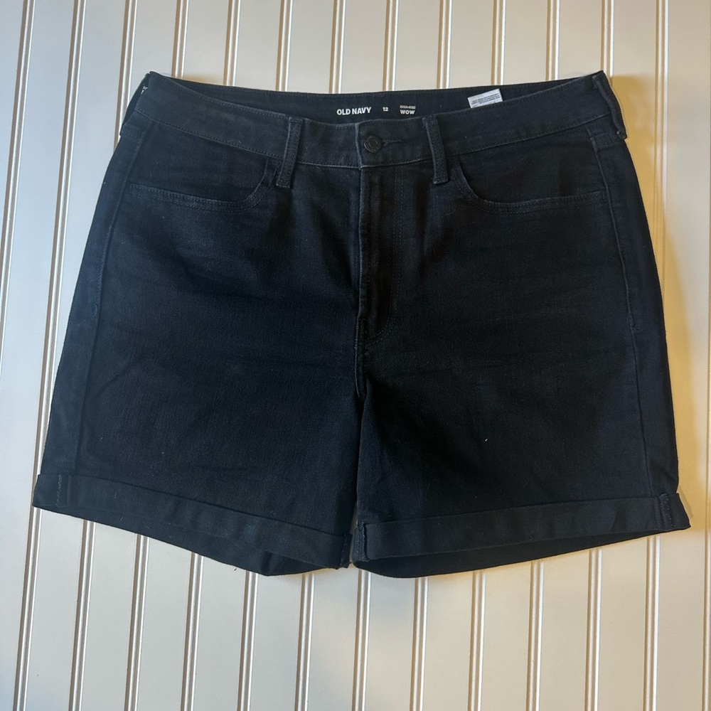 Old Navy Women's WOW Black Shorts Size 12